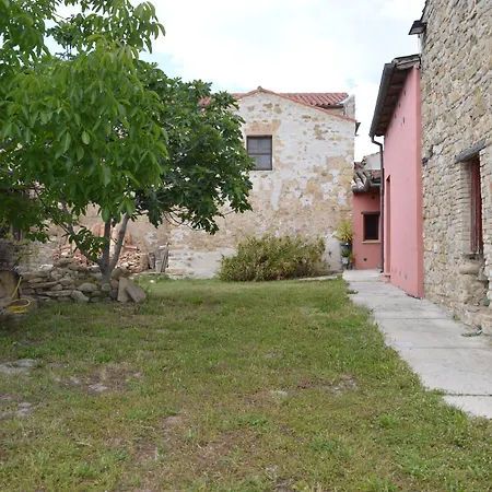 Bed and Breakfast Sa Domu De Sa Contissa 3*