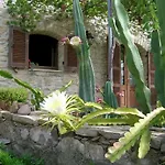 Sa Domu De Sa Contissa Bed & Breakfast 3*